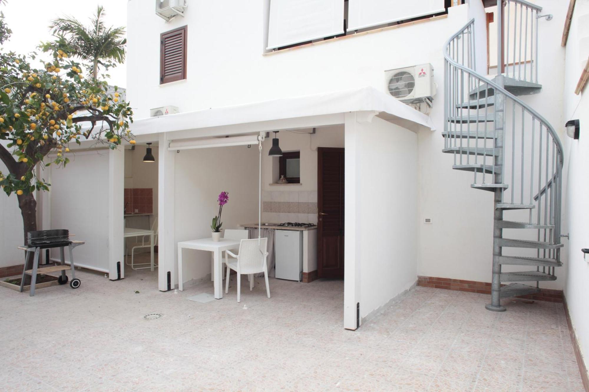 Residence Lion San Vito Lo Capo Exterior photo