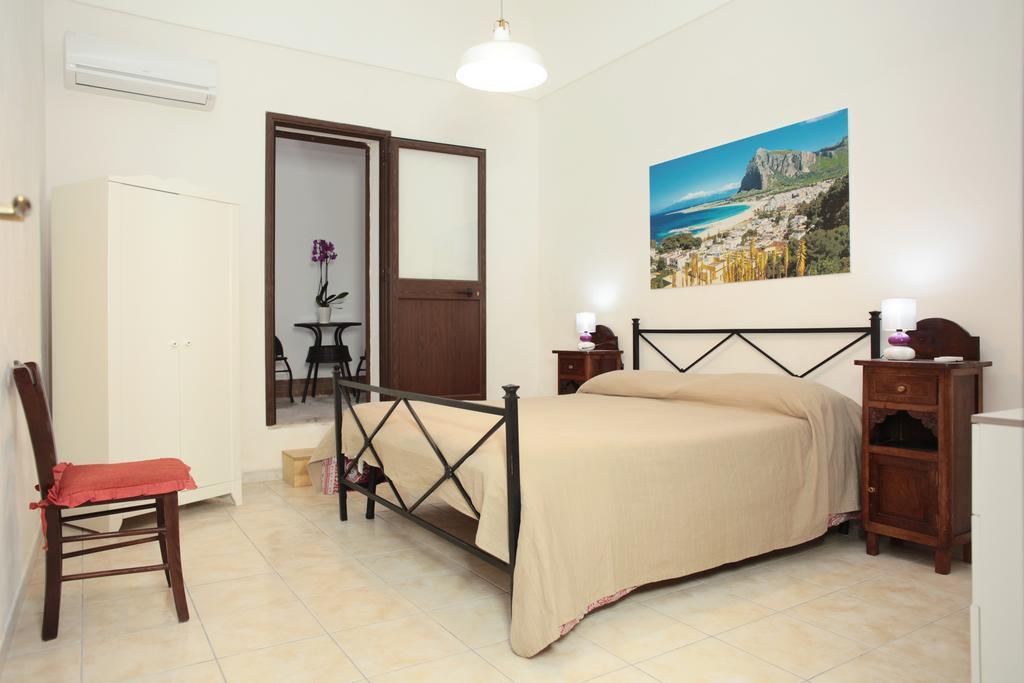 Residence Lion San Vito Lo Capo Exterior photo